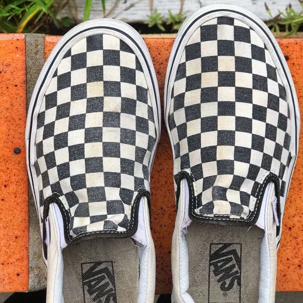 Checkered VANS Classic Slip on shoes (9 W)